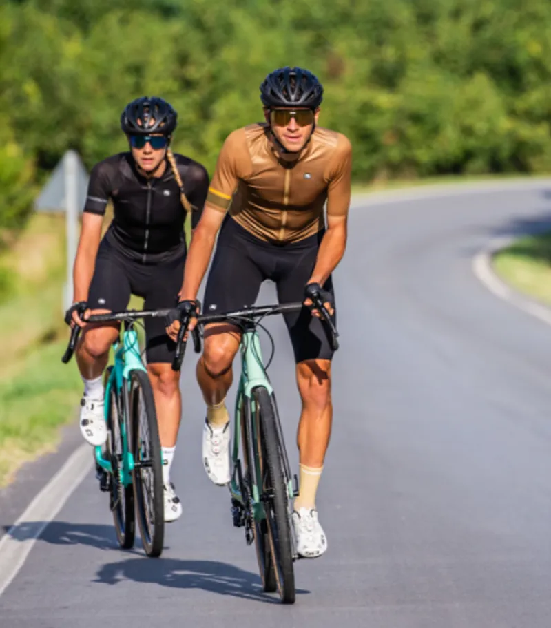 Bianchi Impulso Pro GRX600 Gravel Bike in Aquamarine and Celeste 2023-8